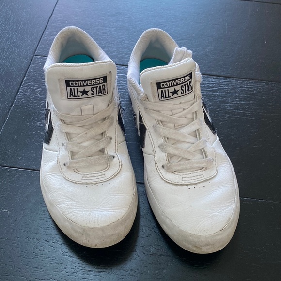 Converse Youth Sneakers. Leather Uppers/Rubber Soles. Size 2 - Picture 2 of 9